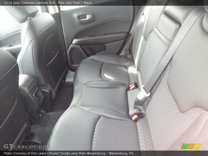 Red-Line Pearl / Black 2019 Jeep Compass Latitude 4x4