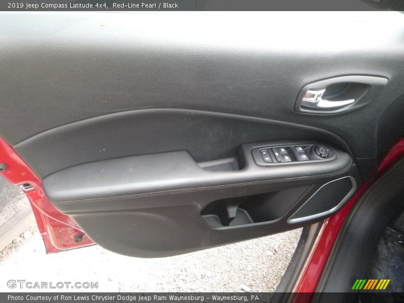 Red-Line Pearl / Black 2019 Jeep Compass Latitude 4x4