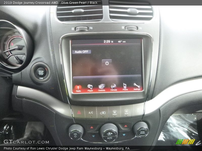Controls of 2019 Journey Crossroad AWD