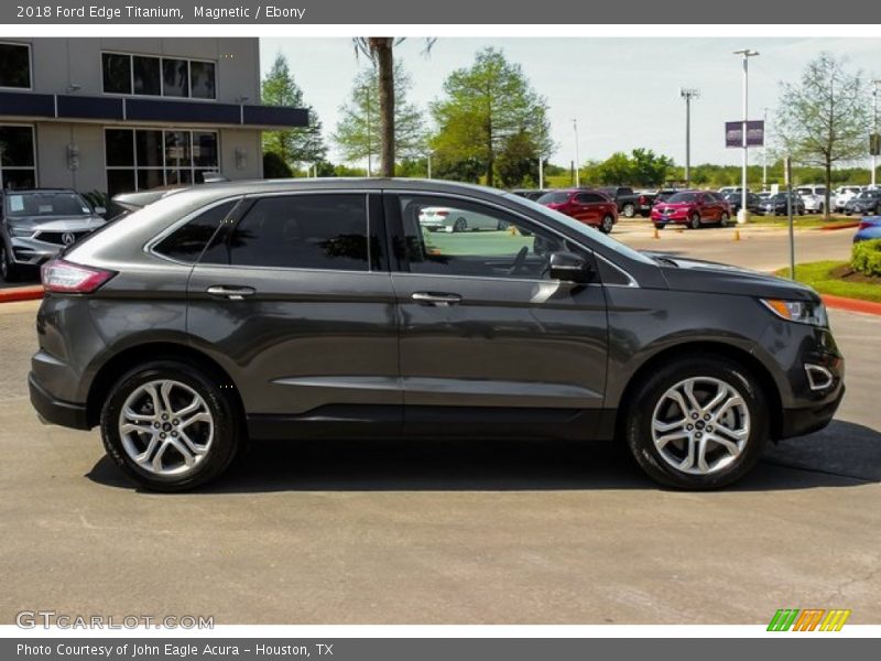 Magnetic / Ebony 2018 Ford Edge Titanium