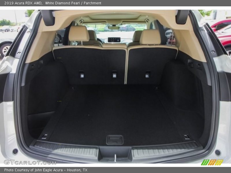 White Diamond Pearl / Parchment 2019 Acura RDX AWD