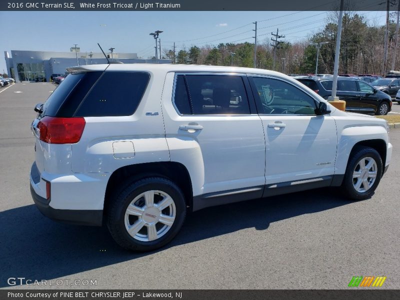 White Frost Tricoat / Light Titanium 2016 GMC Terrain SLE