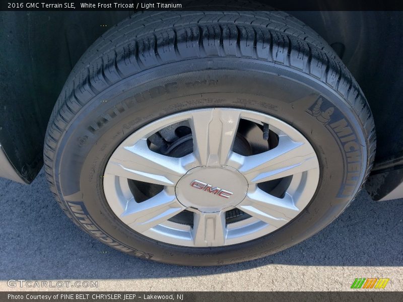 White Frost Tricoat / Light Titanium 2016 GMC Terrain SLE