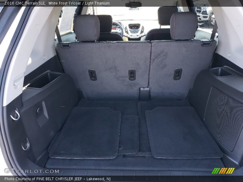 White Frost Tricoat / Light Titanium 2016 GMC Terrain SLE