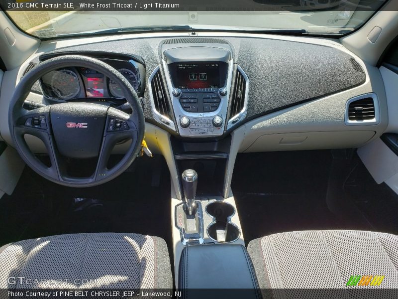 White Frost Tricoat / Light Titanium 2016 GMC Terrain SLE