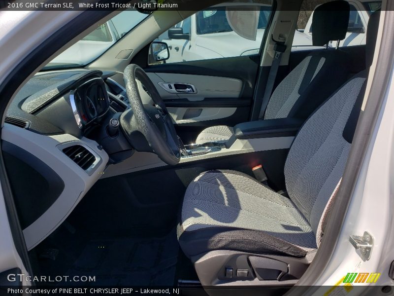 White Frost Tricoat / Light Titanium 2016 GMC Terrain SLE