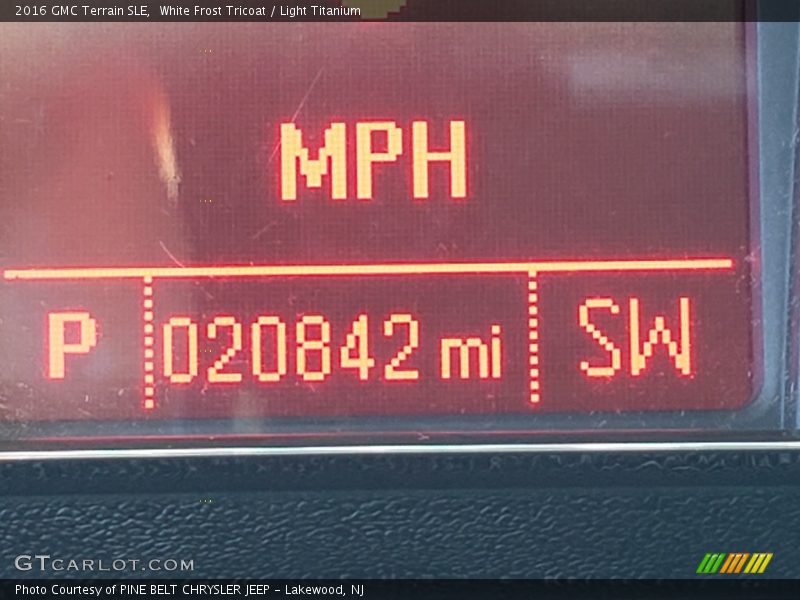 White Frost Tricoat / Light Titanium 2016 GMC Terrain SLE