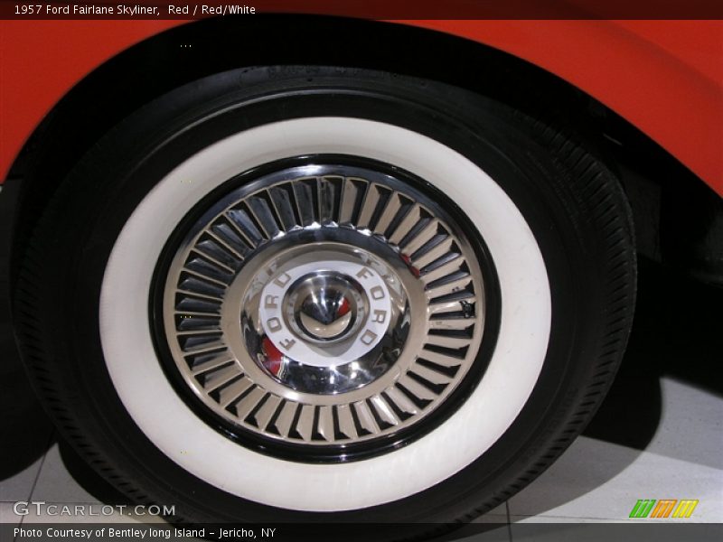 Red / Red/White 1957 Ford Fairlane Skyliner