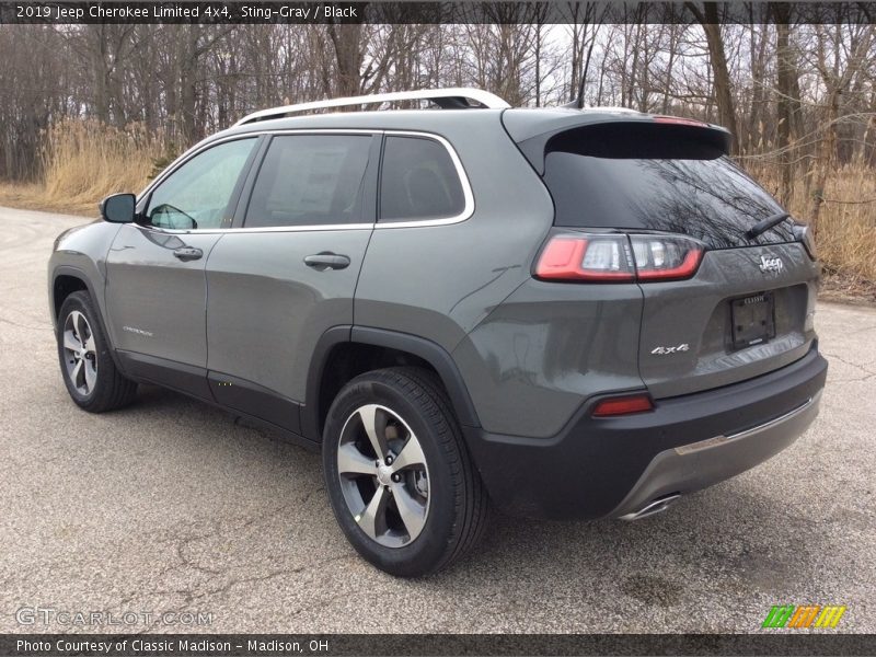 Sting-Gray / Black 2019 Jeep Cherokee Limited 4x4