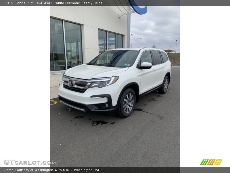 White Diamond Pearl / Beige 2019 Honda Pilot EX-L AWD