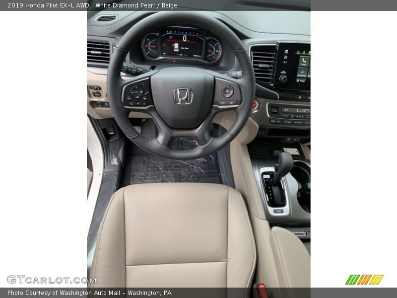 White Diamond Pearl / Beige 2019 Honda Pilot EX-L AWD