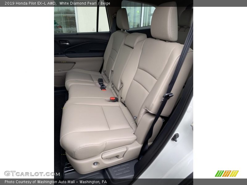 White Diamond Pearl / Beige 2019 Honda Pilot EX-L AWD