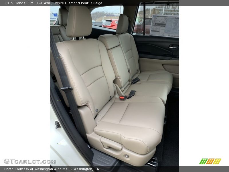 White Diamond Pearl / Beige 2019 Honda Pilot EX-L AWD
