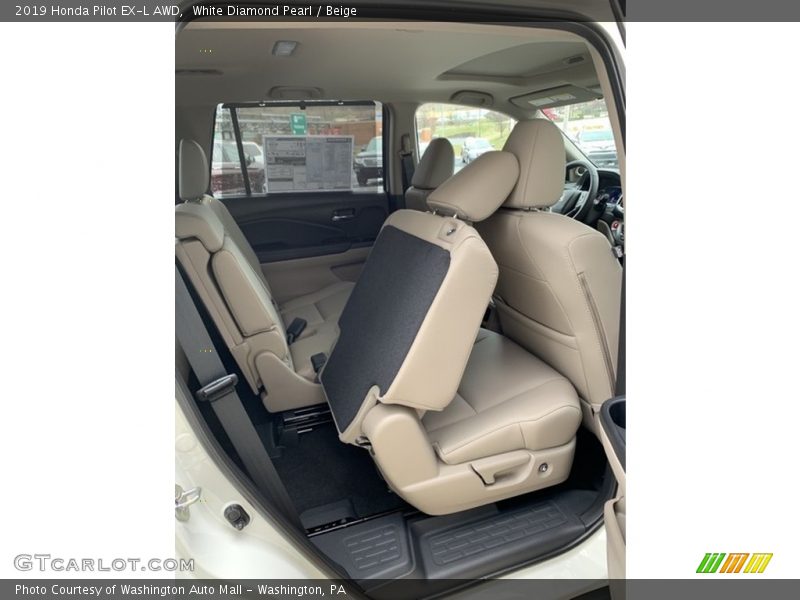 White Diamond Pearl / Beige 2019 Honda Pilot EX-L AWD