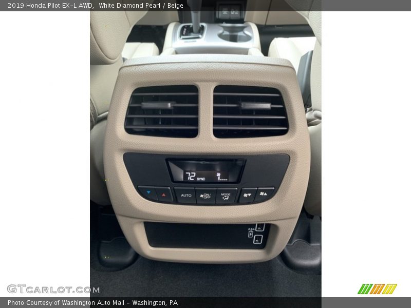White Diamond Pearl / Beige 2019 Honda Pilot EX-L AWD