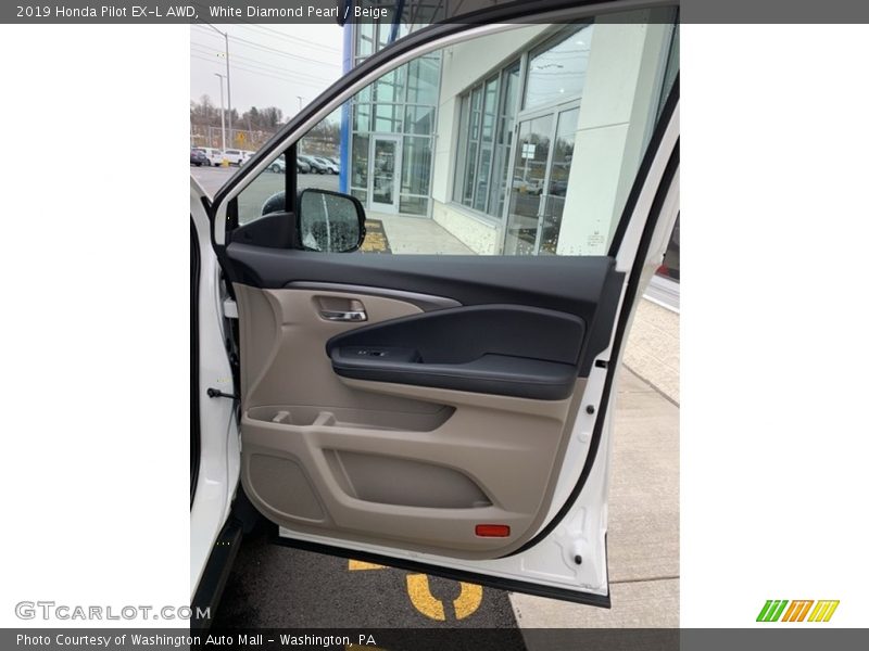 White Diamond Pearl / Beige 2019 Honda Pilot EX-L AWD