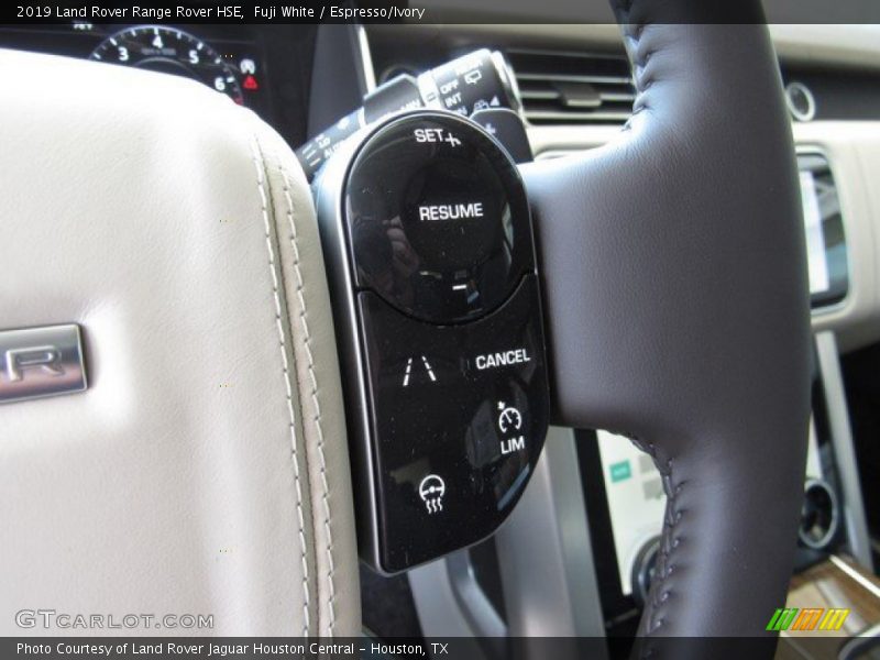Fuji White / Espresso/Ivory 2019 Land Rover Range Rover HSE