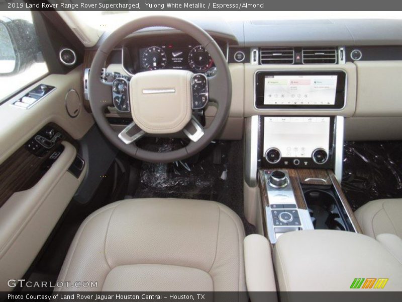 Yulong White Metallic / Espresso/Almond 2019 Land Rover Range Rover Supercharged