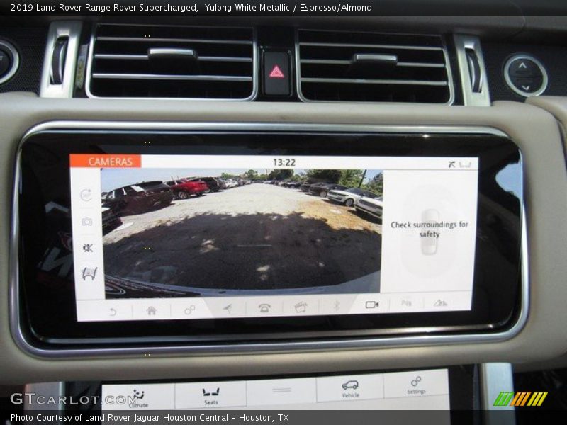 Yulong White Metallic / Espresso/Almond 2019 Land Rover Range Rover Supercharged