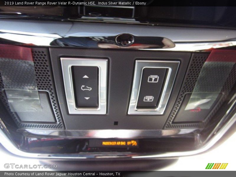 Indus Silver Metallic / Ebony 2019 Land Rover Range Rover Velar R-Dynamic HSE