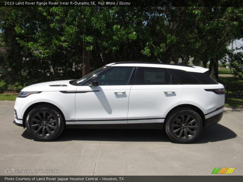 Fuji White / Ebony 2019 Land Rover Range Rover Velar R-Dynamic SE