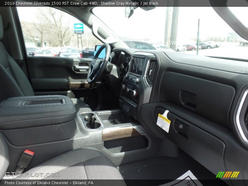 Shadow Gray Metallic / Jet Black 2019 Chevrolet Silverado 1500 RST Crew Cab 4WD