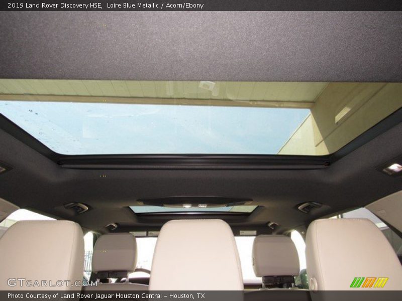 Loire Blue Metallic / Acorn/Ebony 2019 Land Rover Discovery HSE