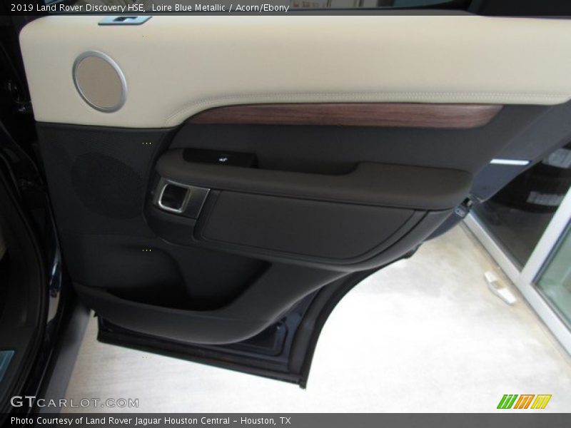 Loire Blue Metallic / Acorn/Ebony 2019 Land Rover Discovery HSE