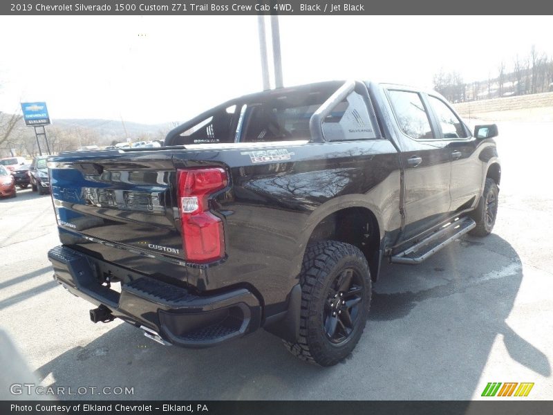 Black / Jet Black 2019 Chevrolet Silverado 1500 Custom Z71 Trail Boss Crew Cab 4WD