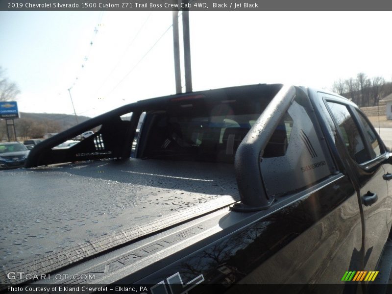 Black / Jet Black 2019 Chevrolet Silverado 1500 Custom Z71 Trail Boss Crew Cab 4WD