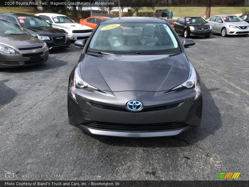 Magnetic Gray Metallic / Moonstone 2016 Toyota Prius Two