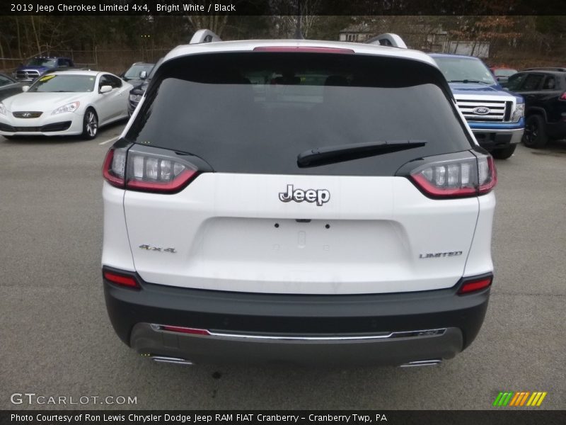 Bright White / Black 2019 Jeep Cherokee Limited 4x4
