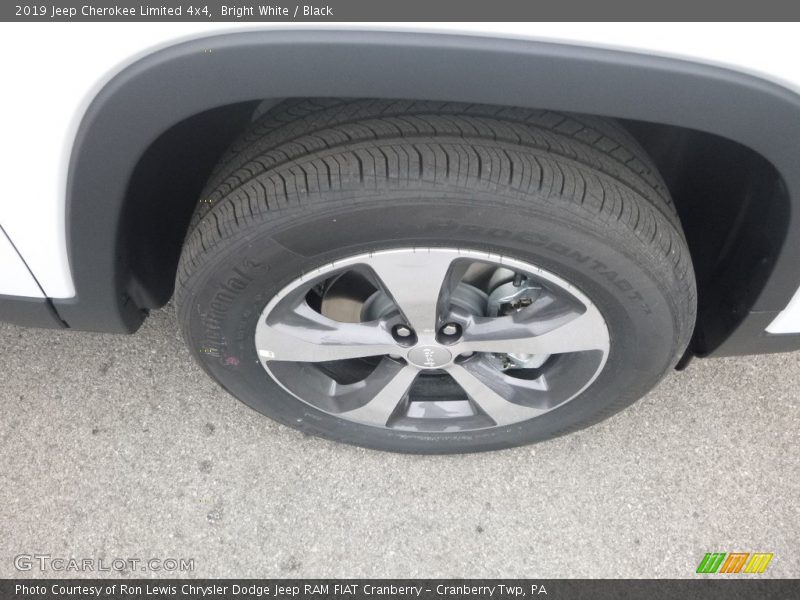 Bright White / Black 2019 Jeep Cherokee Limited 4x4