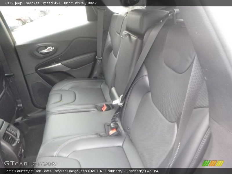 Bright White / Black 2019 Jeep Cherokee Limited 4x4