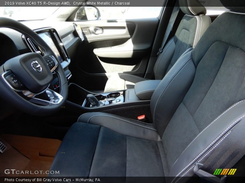 Front Seat of 2019 XC40 T5 R-Design AWD
