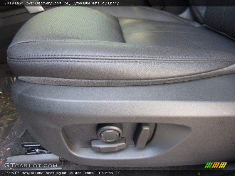 Byron Blue Metallic / Ebony 2019 Land Rover Discovery Sport HSE