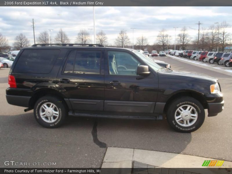Black / Medium Flint Grey 2006 Ford Expedition XLT 4x4