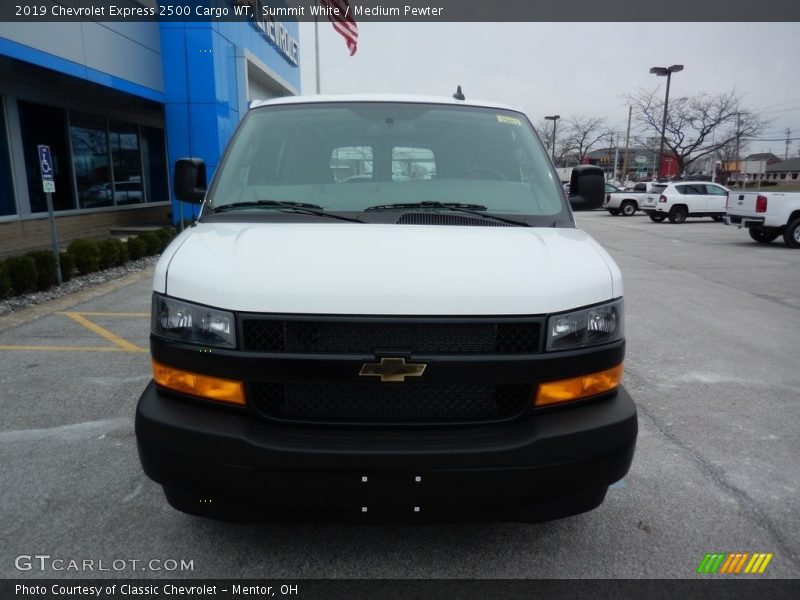 Summit White / Medium Pewter 2019 Chevrolet Express 2500 Cargo WT