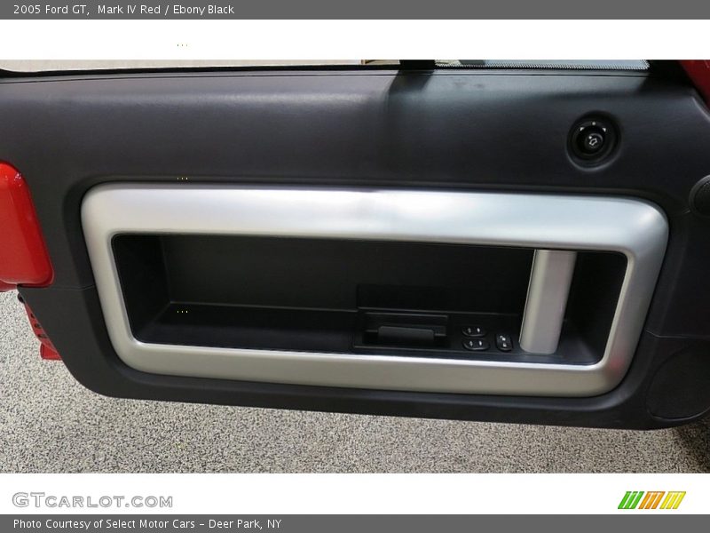 Mark IV Red / Ebony Black 2005 Ford GT