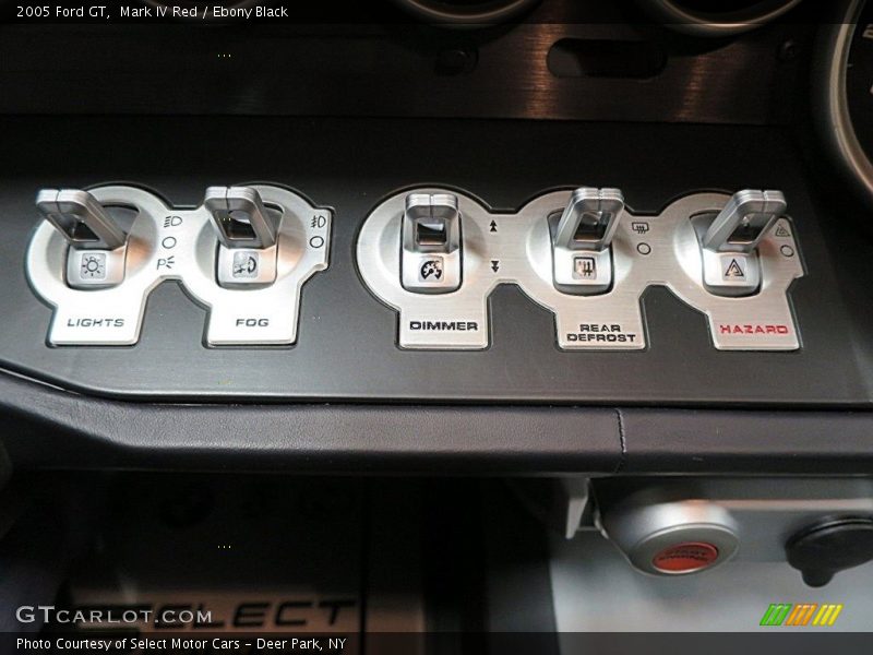 Mark IV Red / Ebony Black 2005 Ford GT