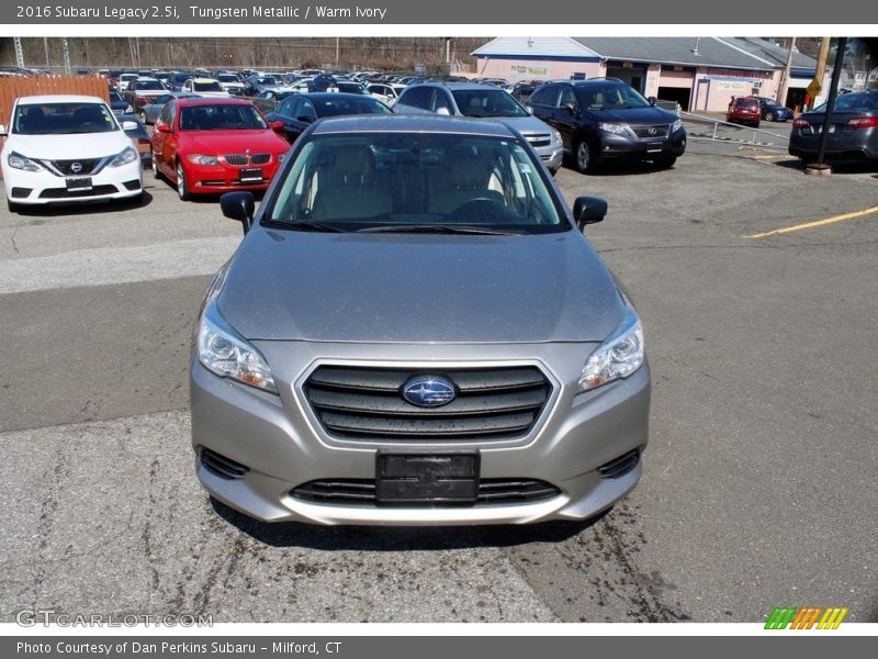 Tungsten Metallic / Warm Ivory 2016 Subaru Legacy 2.5i