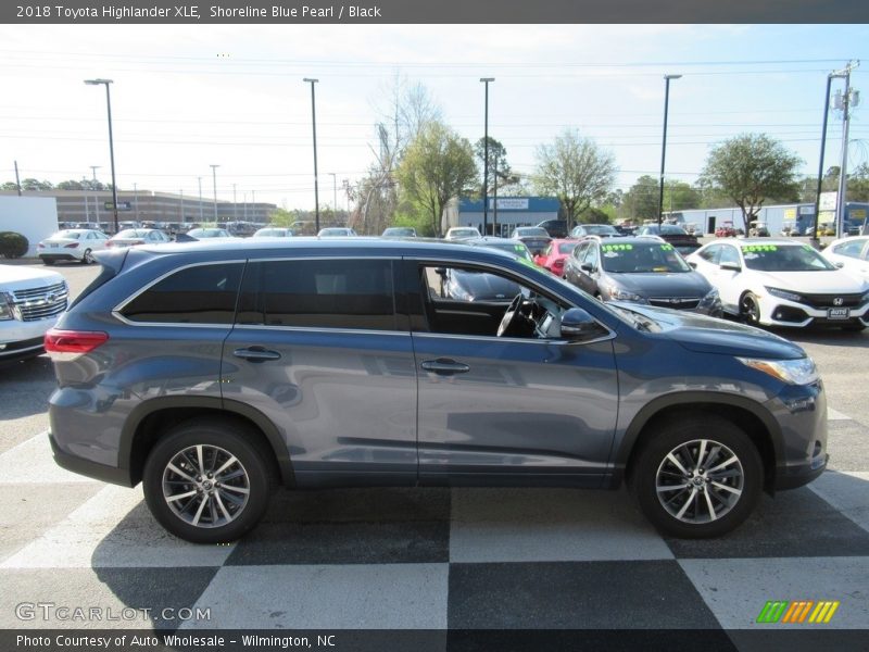 Shoreline Blue Pearl / Black 2018 Toyota Highlander XLE