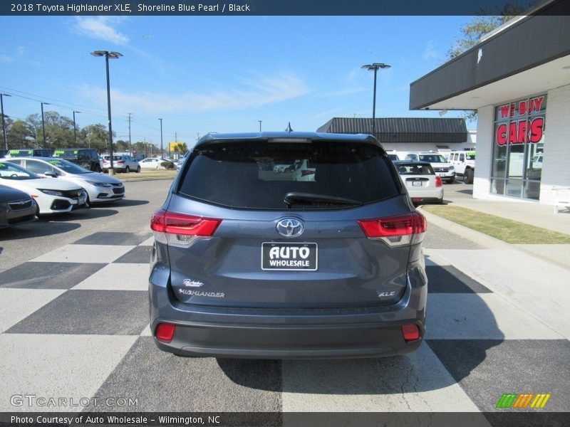 Shoreline Blue Pearl / Black 2018 Toyota Highlander XLE