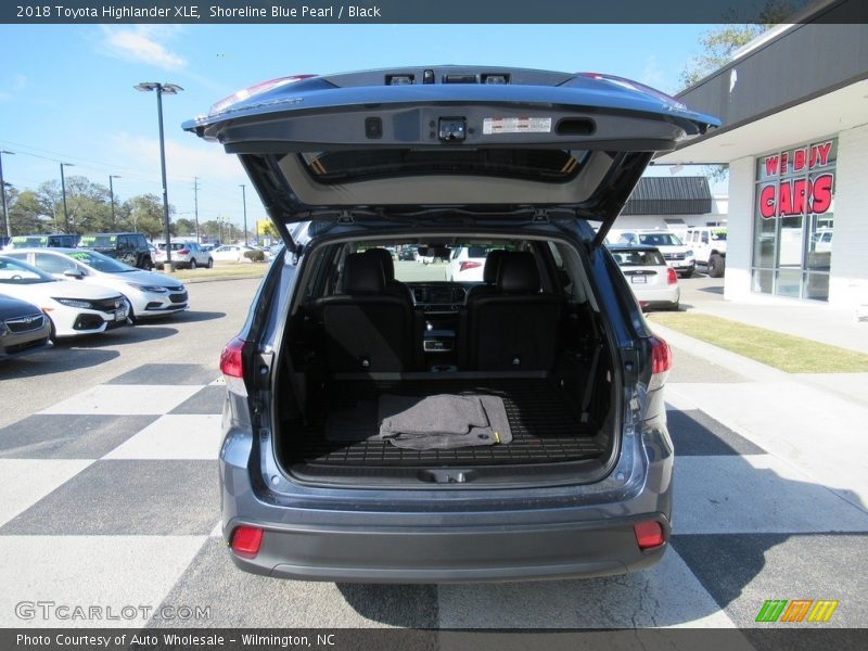Shoreline Blue Pearl / Black 2018 Toyota Highlander XLE