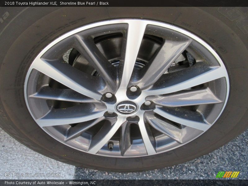 Shoreline Blue Pearl / Black 2018 Toyota Highlander XLE