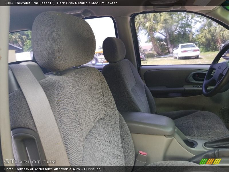 Dark Gray Metallic / Medium Pewter 2004 Chevrolet TrailBlazer LS