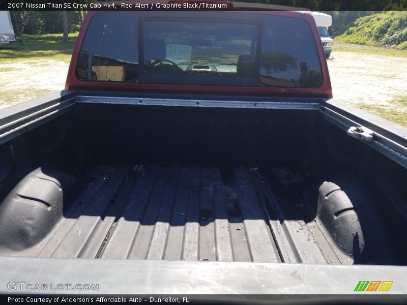 Red Alert / Graphite Black/Titanium 2007 Nissan Titan SE Crew Cab 4x4