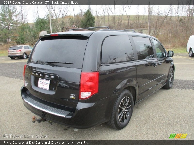 Black Onyx / Black 2017 Dodge Grand Caravan GT