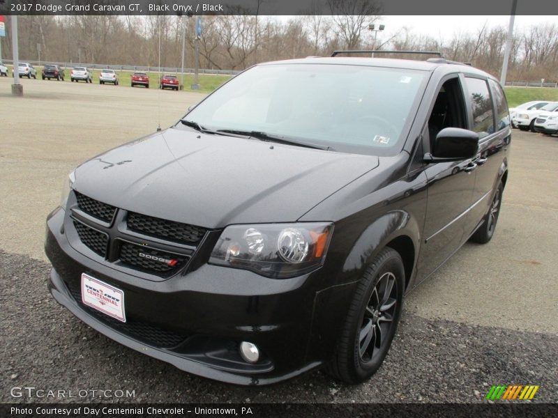 Black Onyx / Black 2017 Dodge Grand Caravan GT
