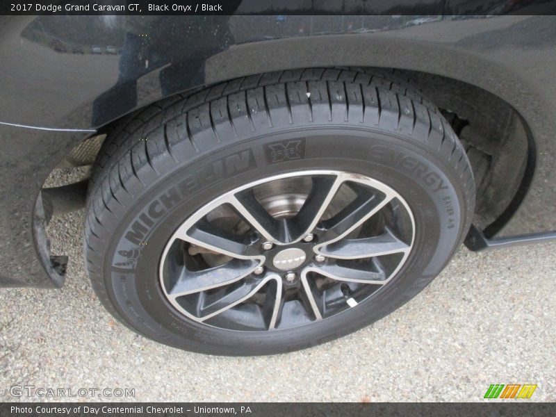 Black Onyx / Black 2017 Dodge Grand Caravan GT